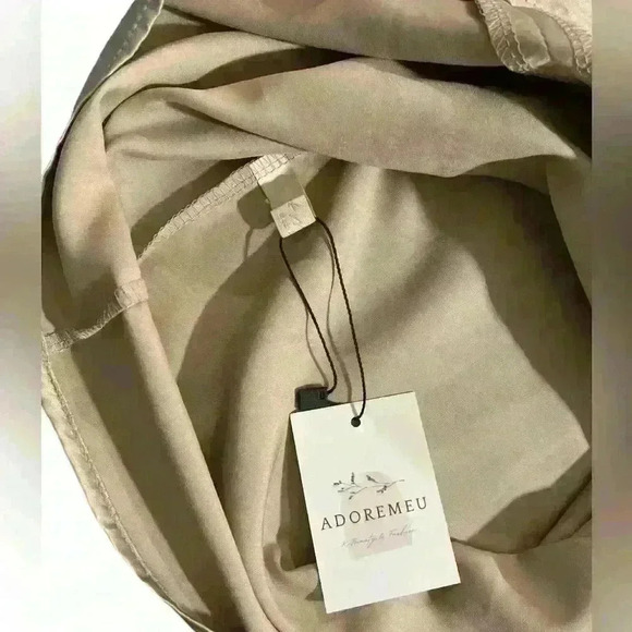 NWT ADOREMEU BOUTIQUE KOREAN PUFFY‎ BLOUSE - Picture 4 of 6